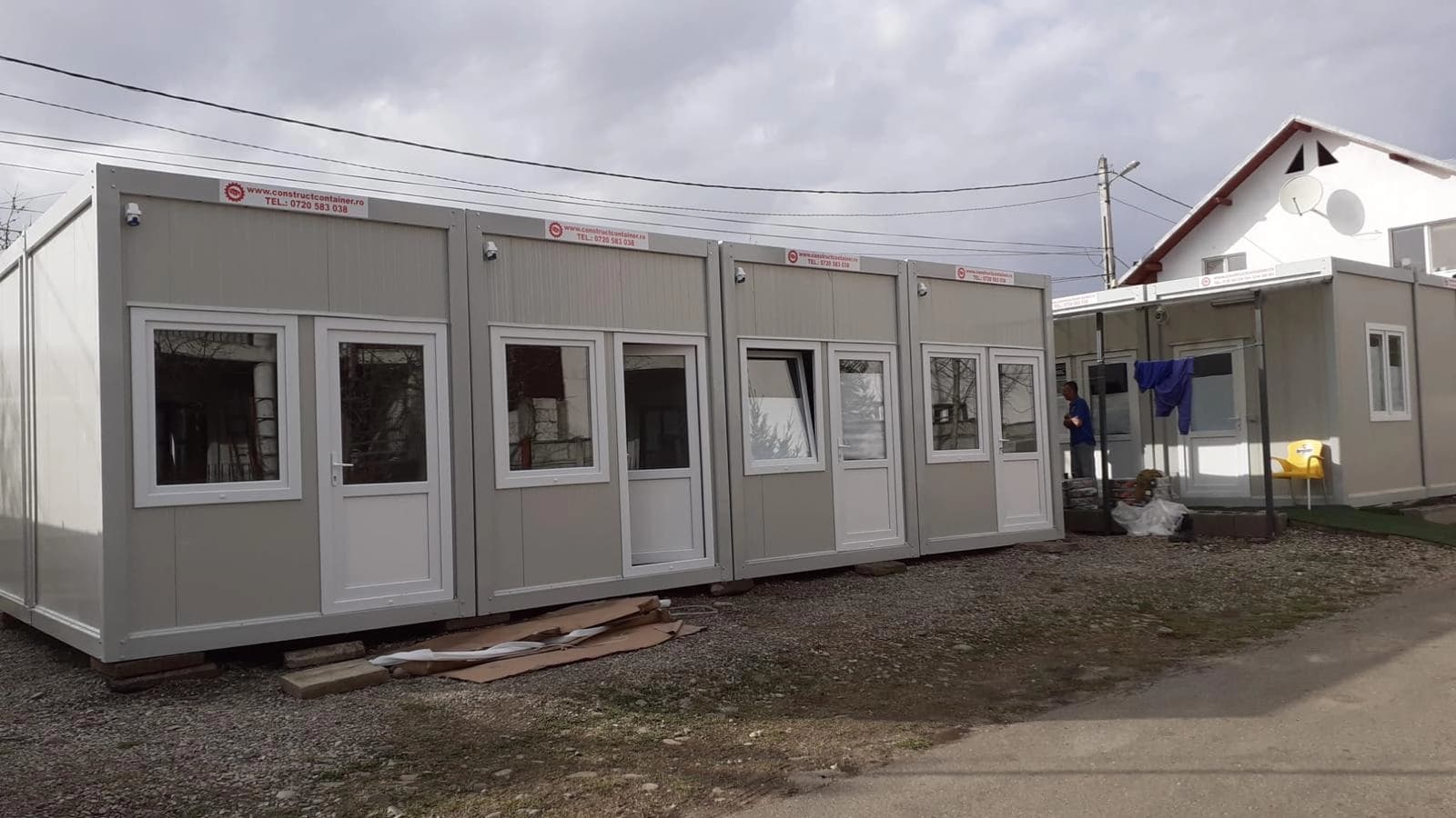 Containere sinistrați