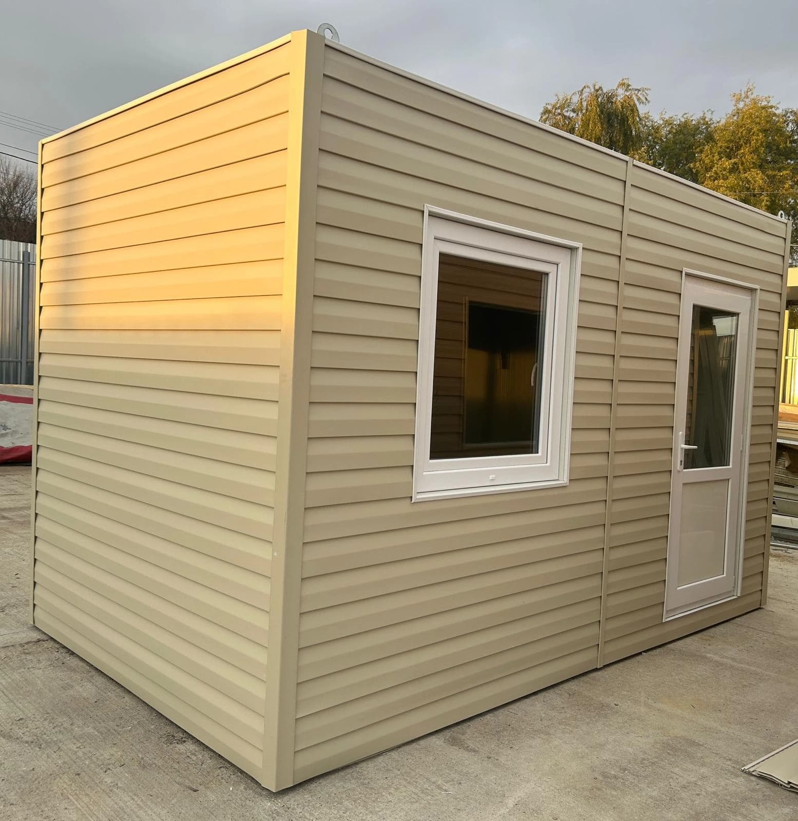 Container tip cabană