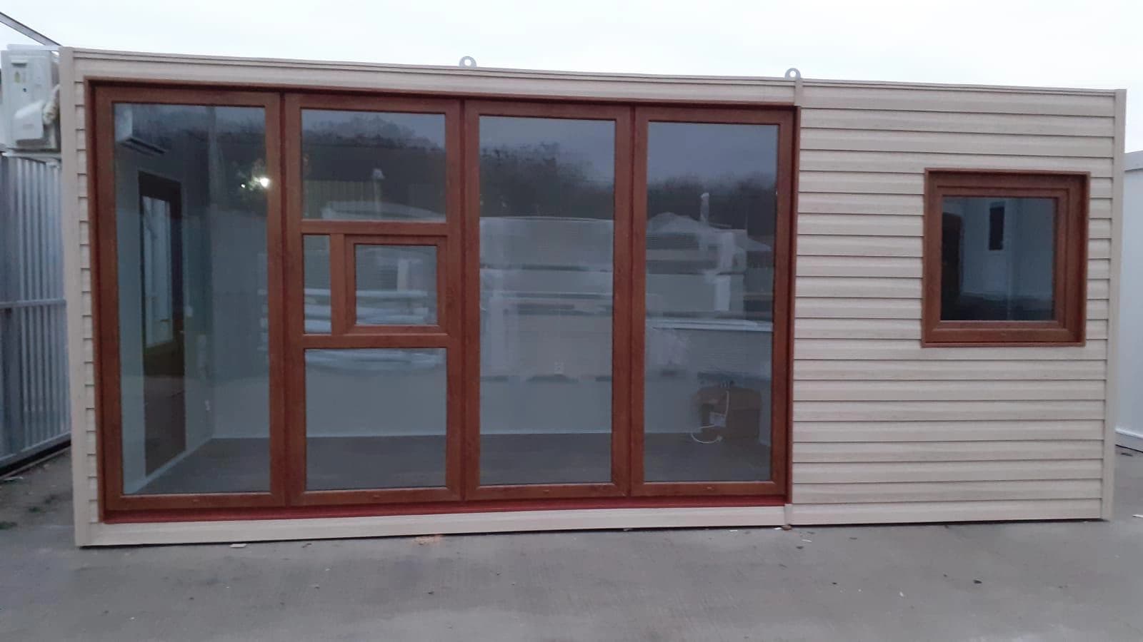 Container tip cabană